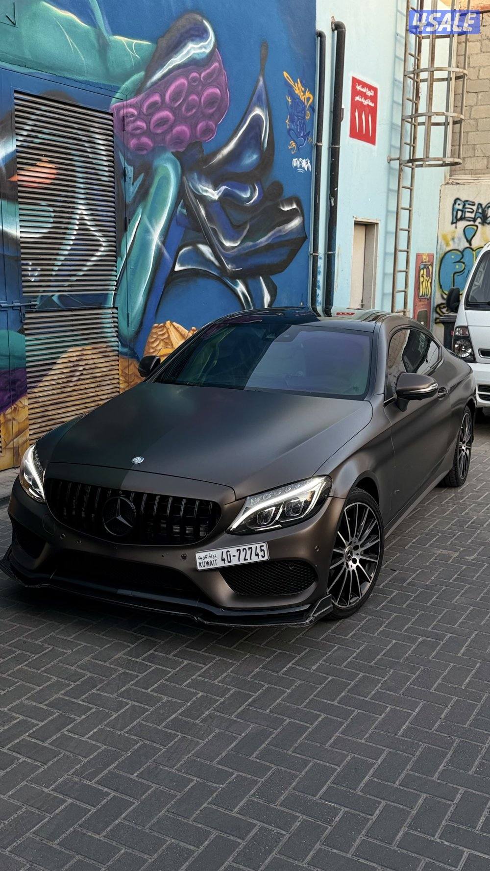 للبيع مرسيدس c2003