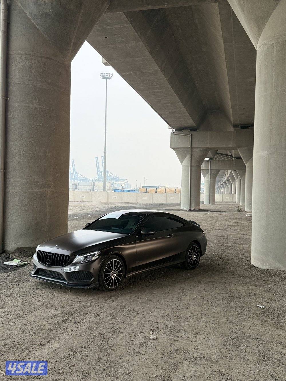 للبيع مرسيدس c2005