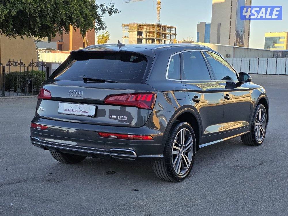 للبيع اودي Q5 موديل 2018 بحاله نادره جدا عداد /53 الف كم صبغ الوكاله1
