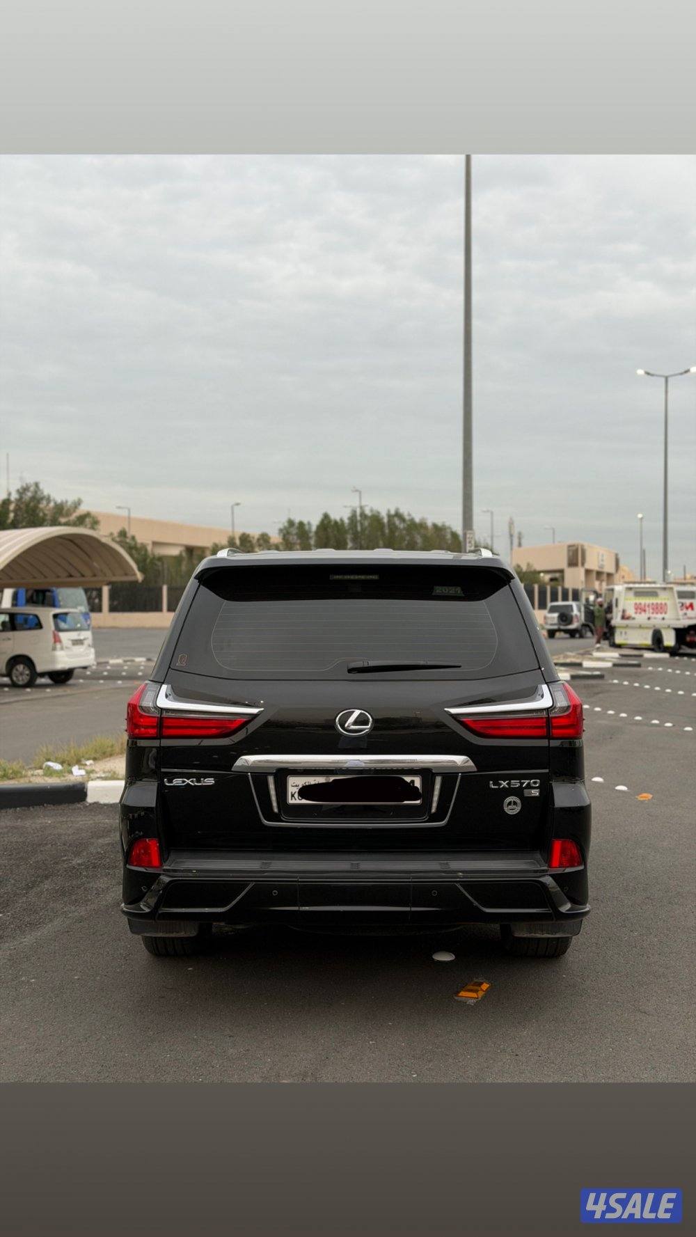 للبيع لكزس سبورت الدرجه الاوله 2018 وارد الساير صبغ الوكاله بالكامل5