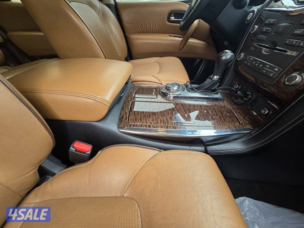 بلاتنيوم الدرجة الاولي ٨ سلندر مكينة ٣٢٠ الاقتصادية الكامل ،موديل 20152