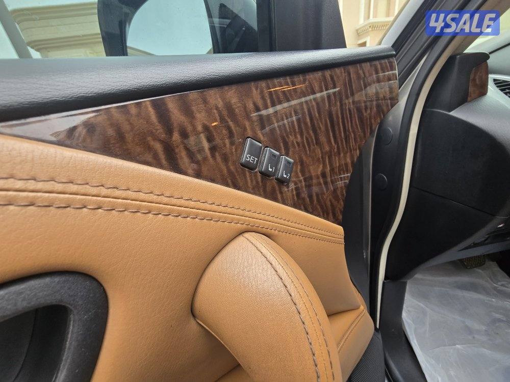 بلاتنيوم الدرجة الاولي ٨ سلندر مكينة ٣٢٠ الاقتصادية الكامل ،موديل 20159