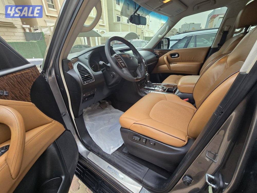 بلاتنيوم الدرجة الاولي ٨ سلندر مكينة ٣٢٠ الاقتصادية الكامل ،موديل 20158