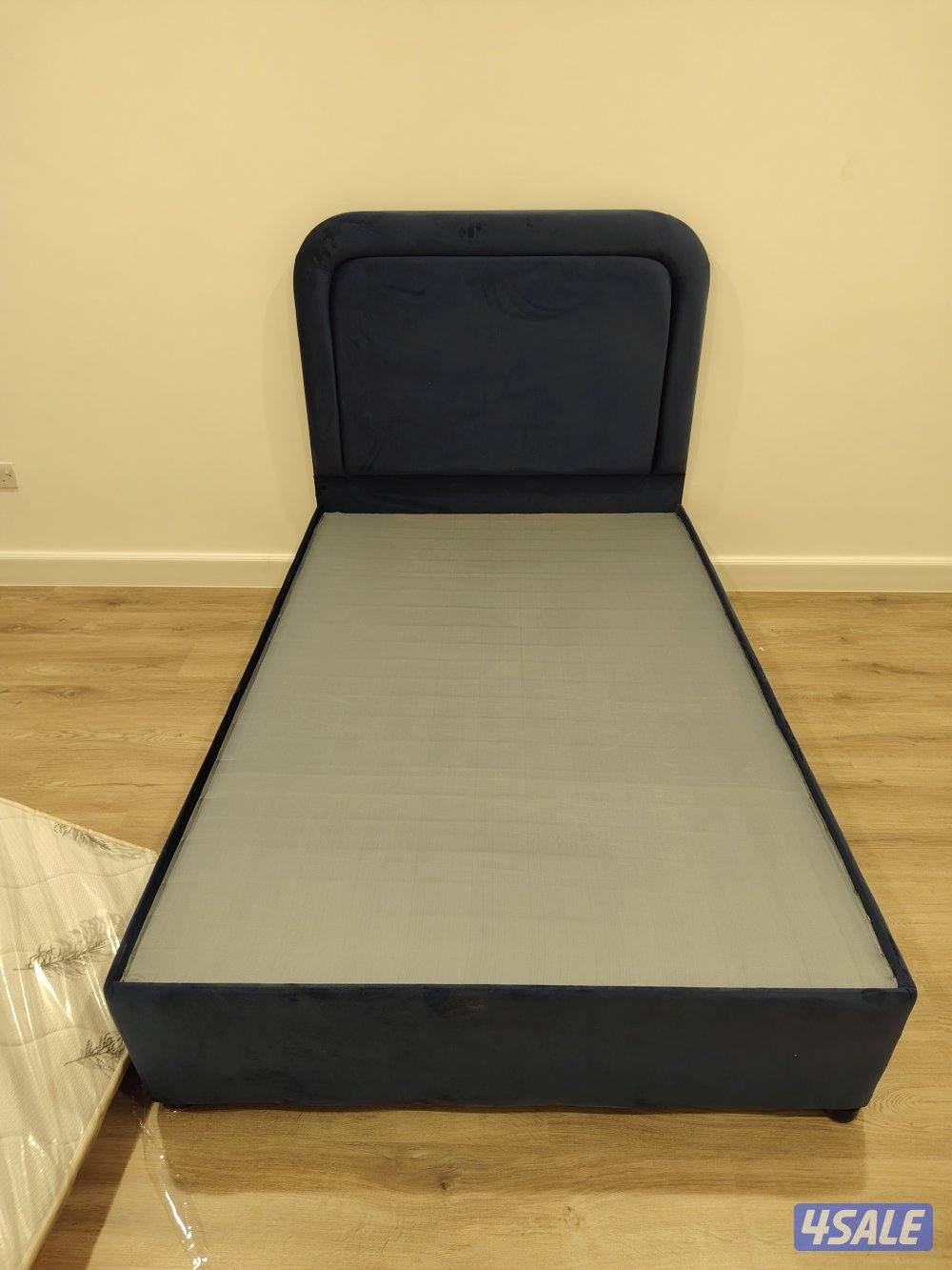 سراير طبي وفرشات فندقي باقل وأرخص الأسعار وجميع الدزينات والالوان متوف11