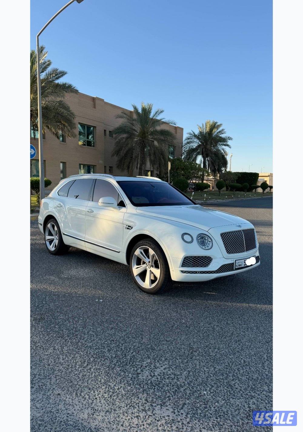 2018 Bentayga المالك الثاني0