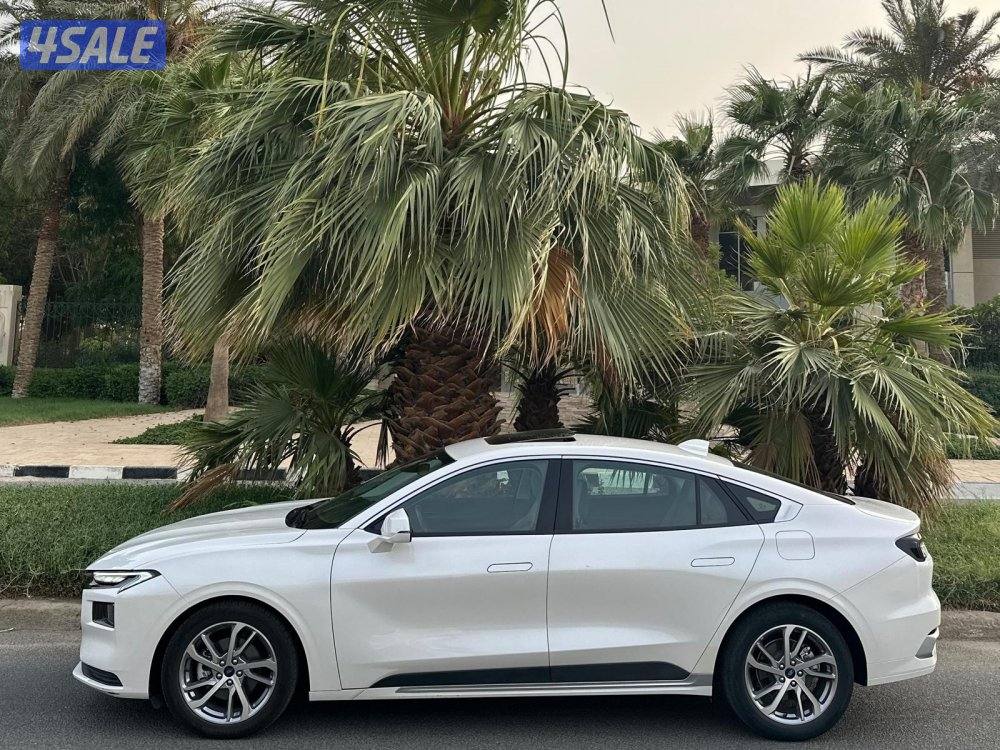 للبيع تورس 2024 ماشي 30 الف وارد الغانم سيرفس منتظم4