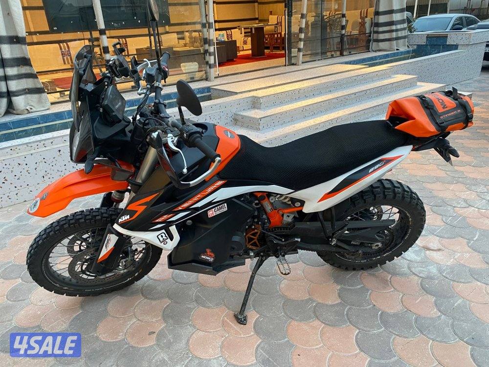 KTM 890 adventure R1