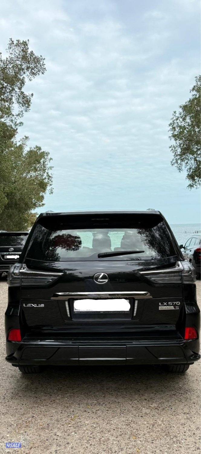 للبيع Lx570 - 2019  بلاك اديشن صبغ الوكاله ..3