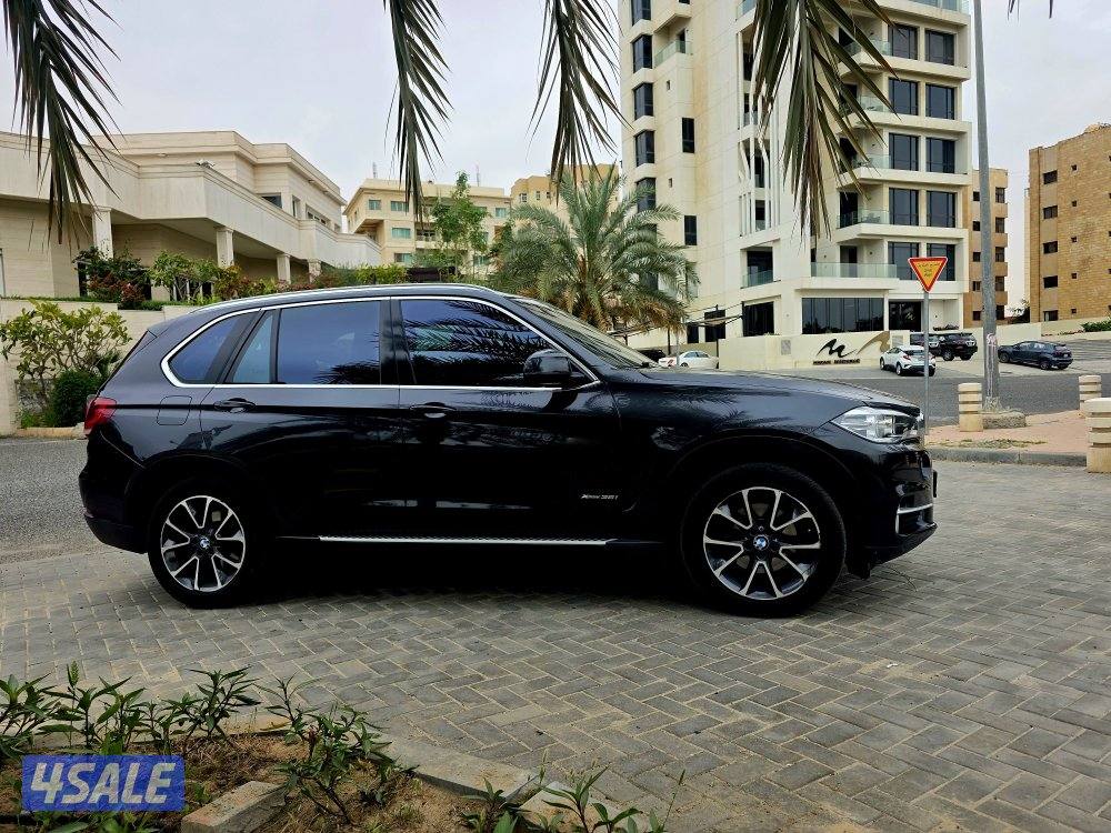للبيع BMW X5 موديل 2015 - بحالة نادرة - ممشى قليل جداً3