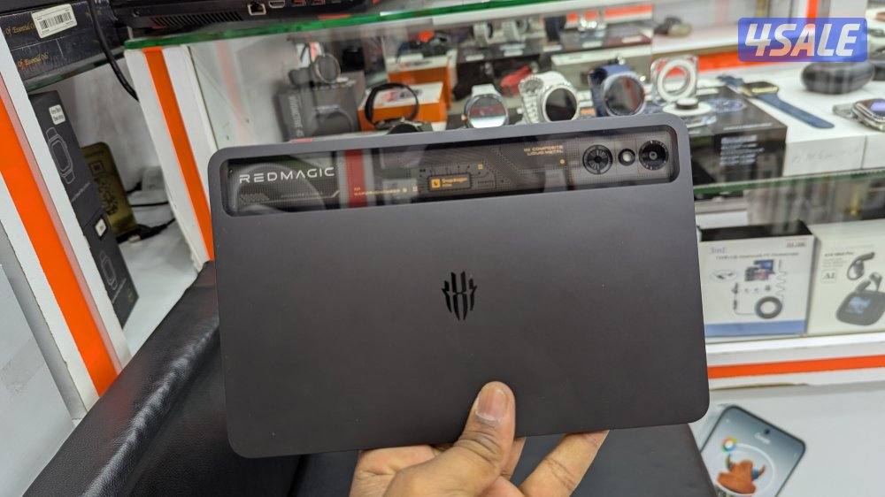 Redmagic astra gaming Tablet / 512 GB ssd4