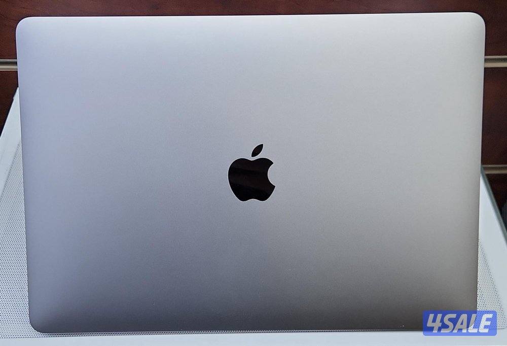 للبيع MacBook Pro m1/13 inch/512GB ssd/8ram/ 
لون رمادي كالجديد1