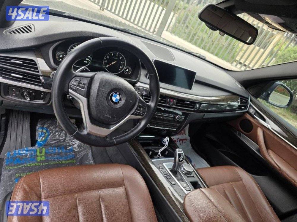 للبيع BMW X5 موديل 2015 - بحالة نادرة - ممشى قليل جداً4