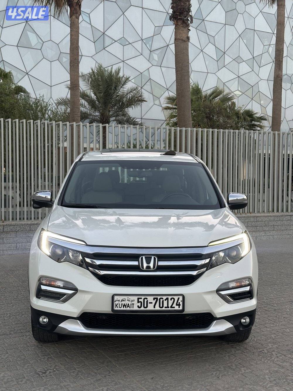 هوندا بايلوت 2018 فتحة .. جلد CarPlay0