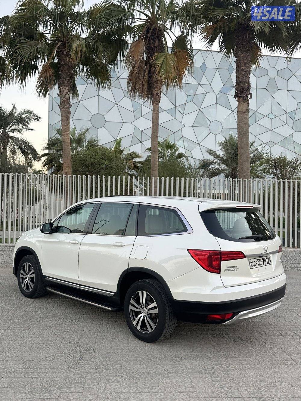 هوندا بايلوت 2018 فتحة .. جلد CarPlay3