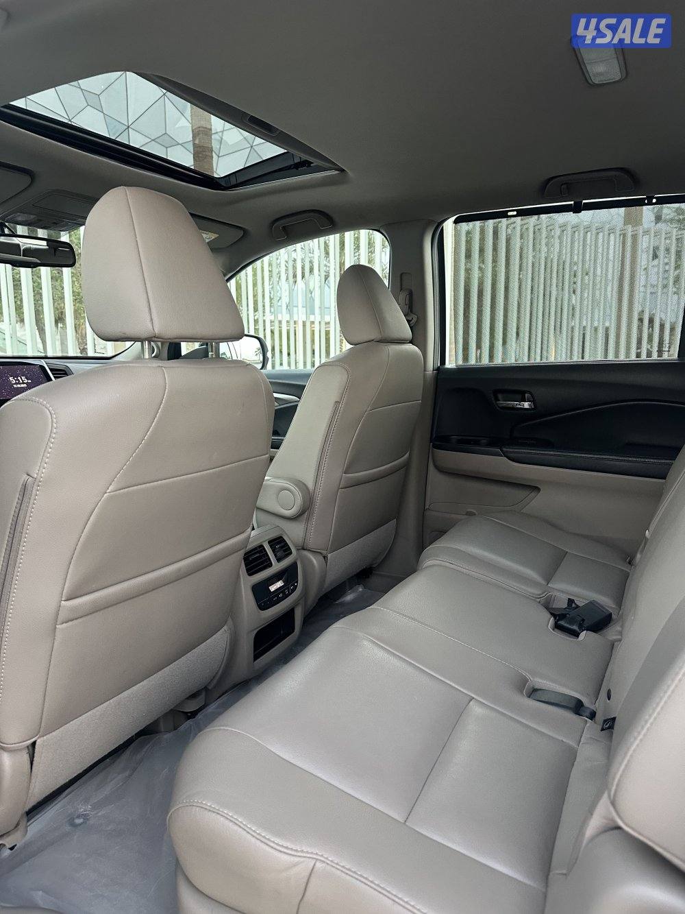 هوندا بايلوت 2018 فتحة .. جلد CarPlay4