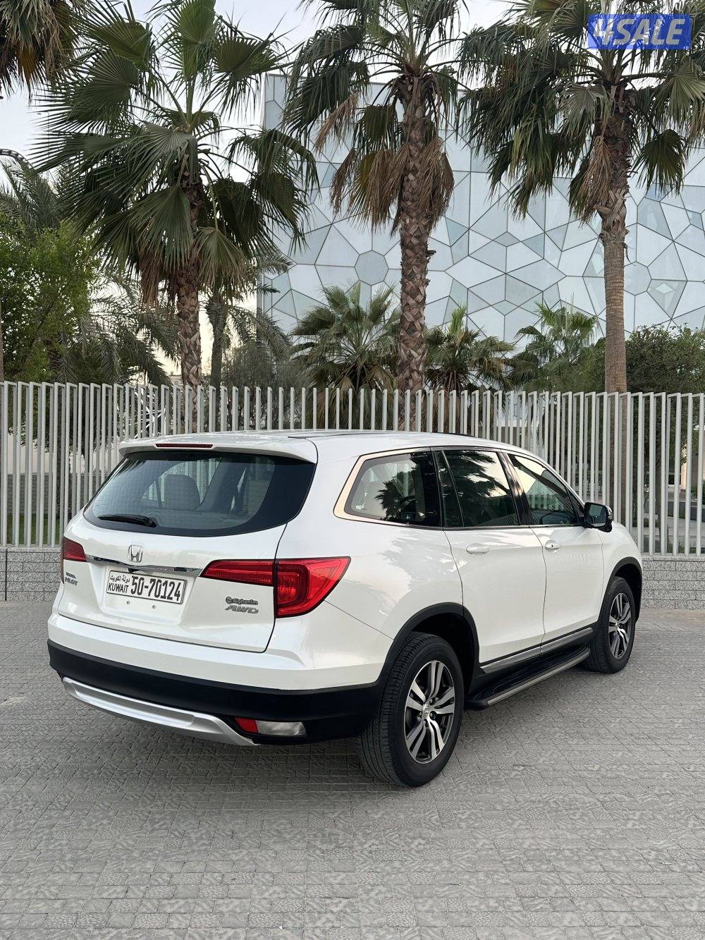 هوندا بايلوت 2018 فتحة .. جلد CarPlay10