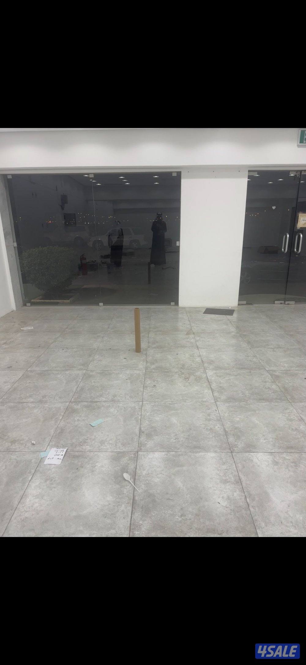 للبيع معرض بالضجيج1