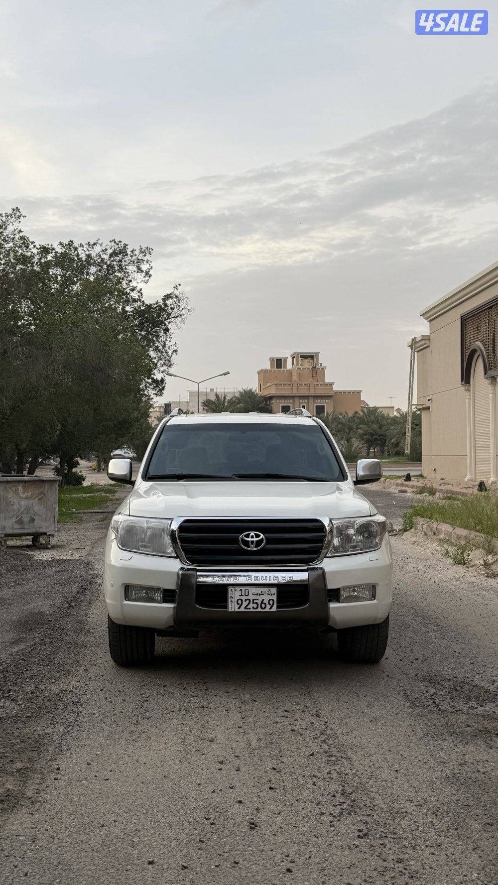 لاندكروز بحالة الوكاله5