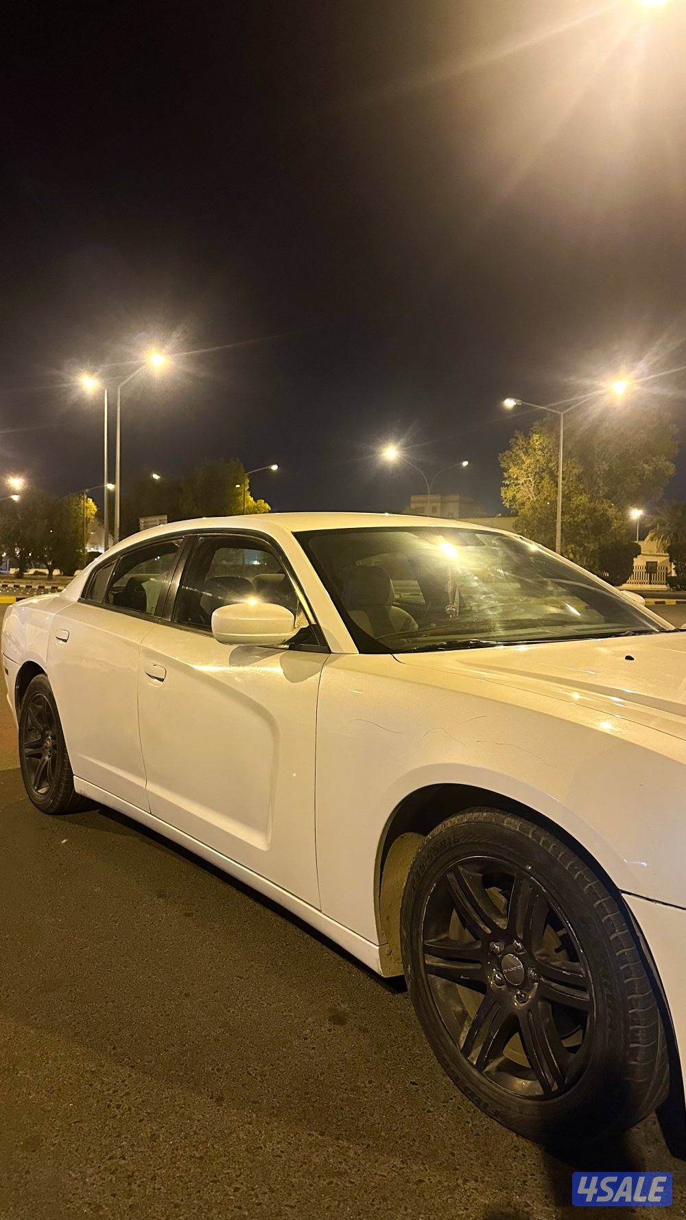 دودج تشارجر 20141