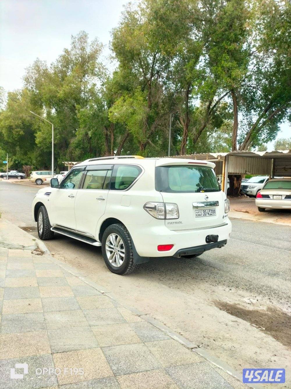 نيسان باترول أعلى فئة موديل 2013 مكينه 400 فل ابشن1