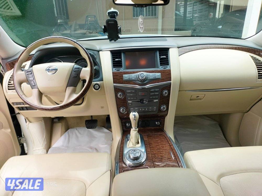 نيسان باترول أعلى فئة موديل 2013 مكينه 400 فل ابشن11