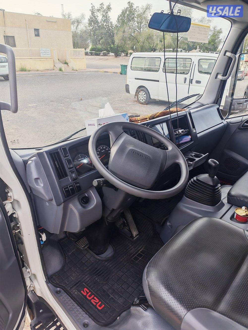 للبيع سطحه هيدروليك موديل 20244