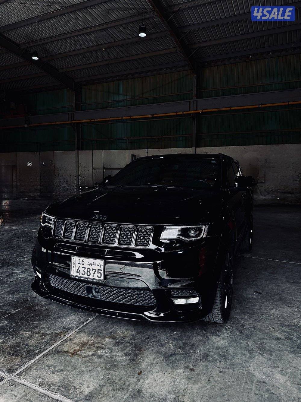Grand Cherokee SRT4