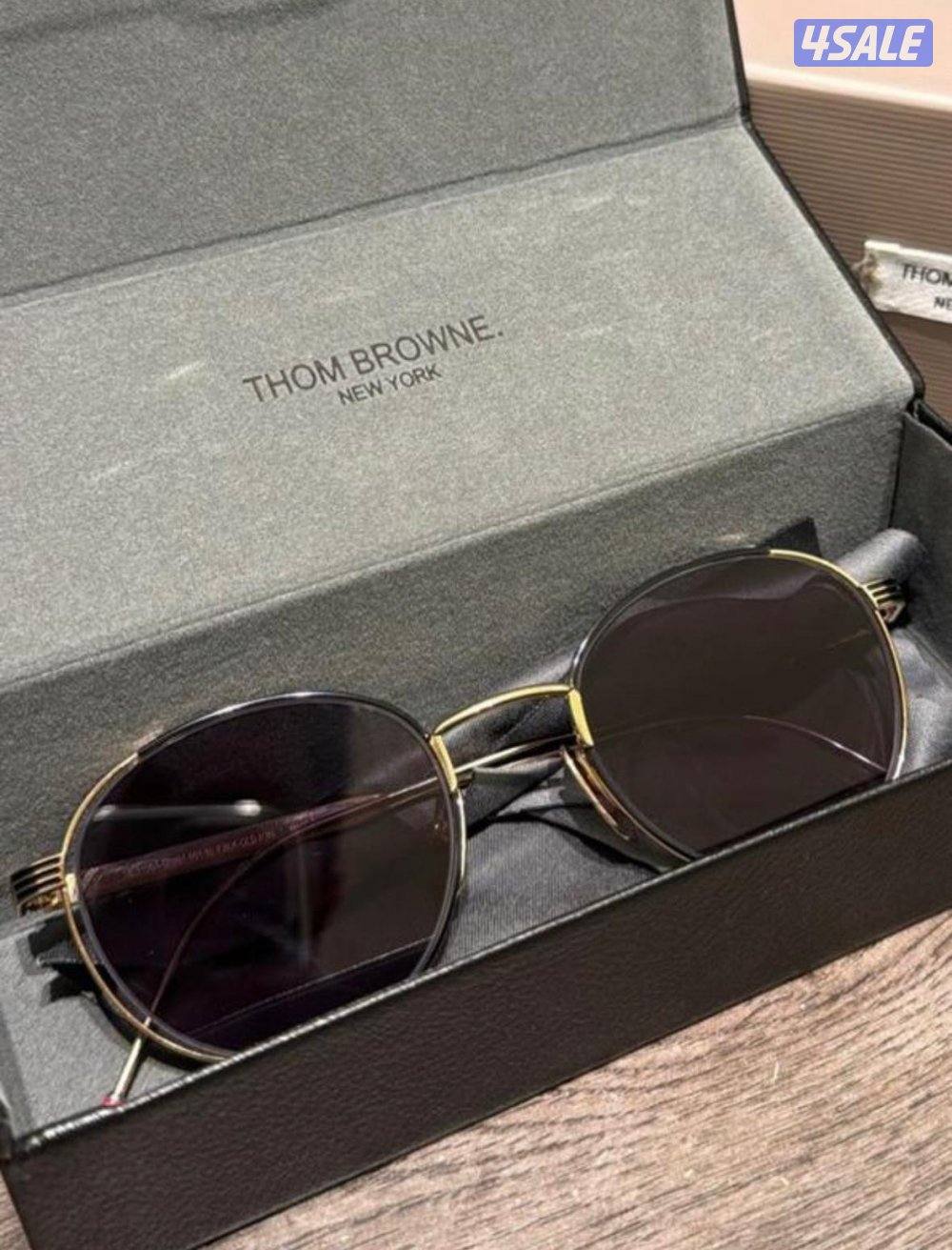نظارة توم براون1