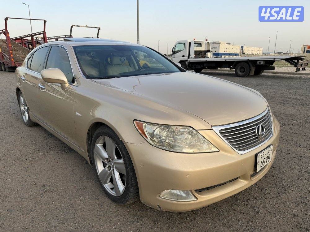 لكزس 2009 عداد 85 فقط2