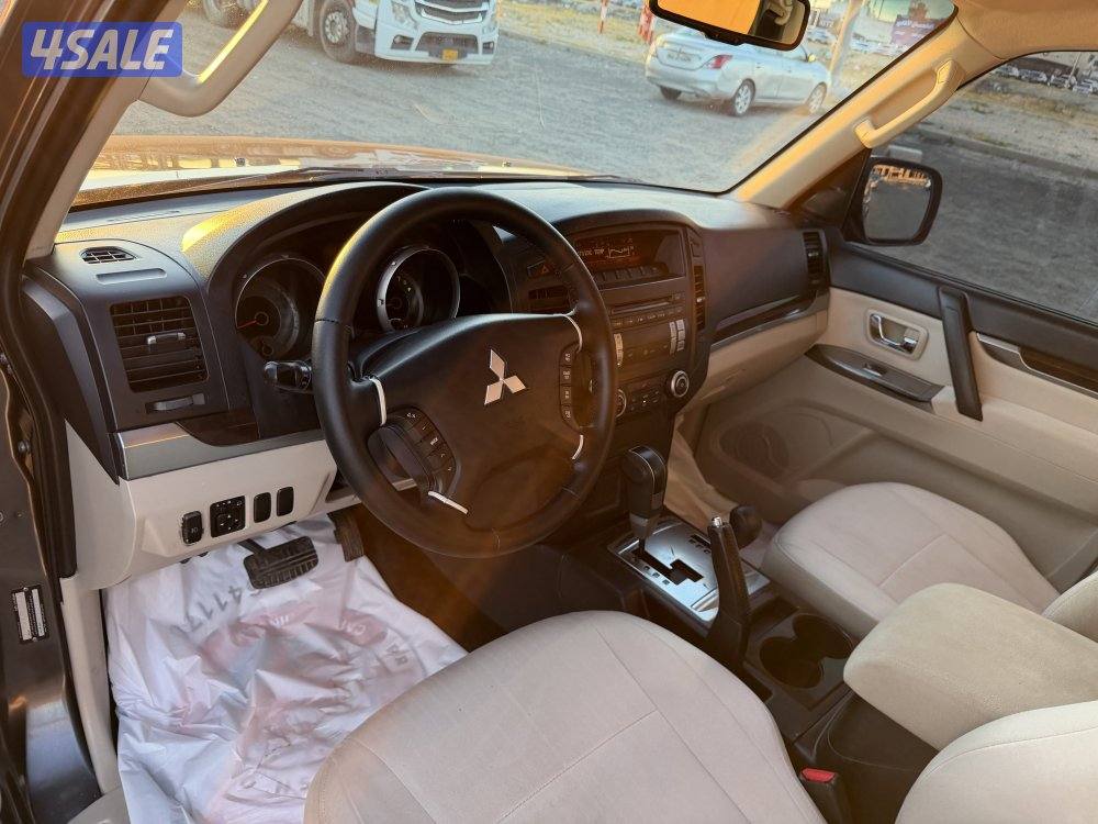 باجيرو 2012 نظيف ومرتب7