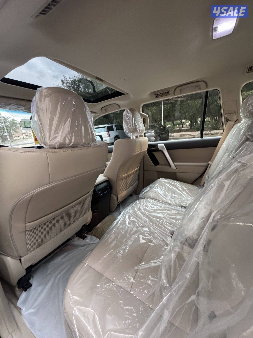 للبيع برادو TXL 2022 الدرجة الاولى عداد 68 الف صبغ الوكالة5