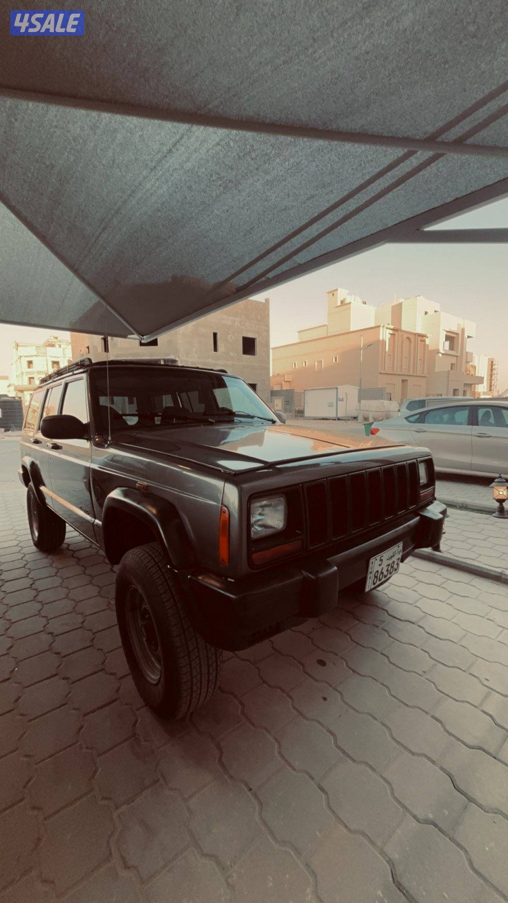 للبيع شيروكي بيعة سريعة نظيف و ما يشكي من شي0