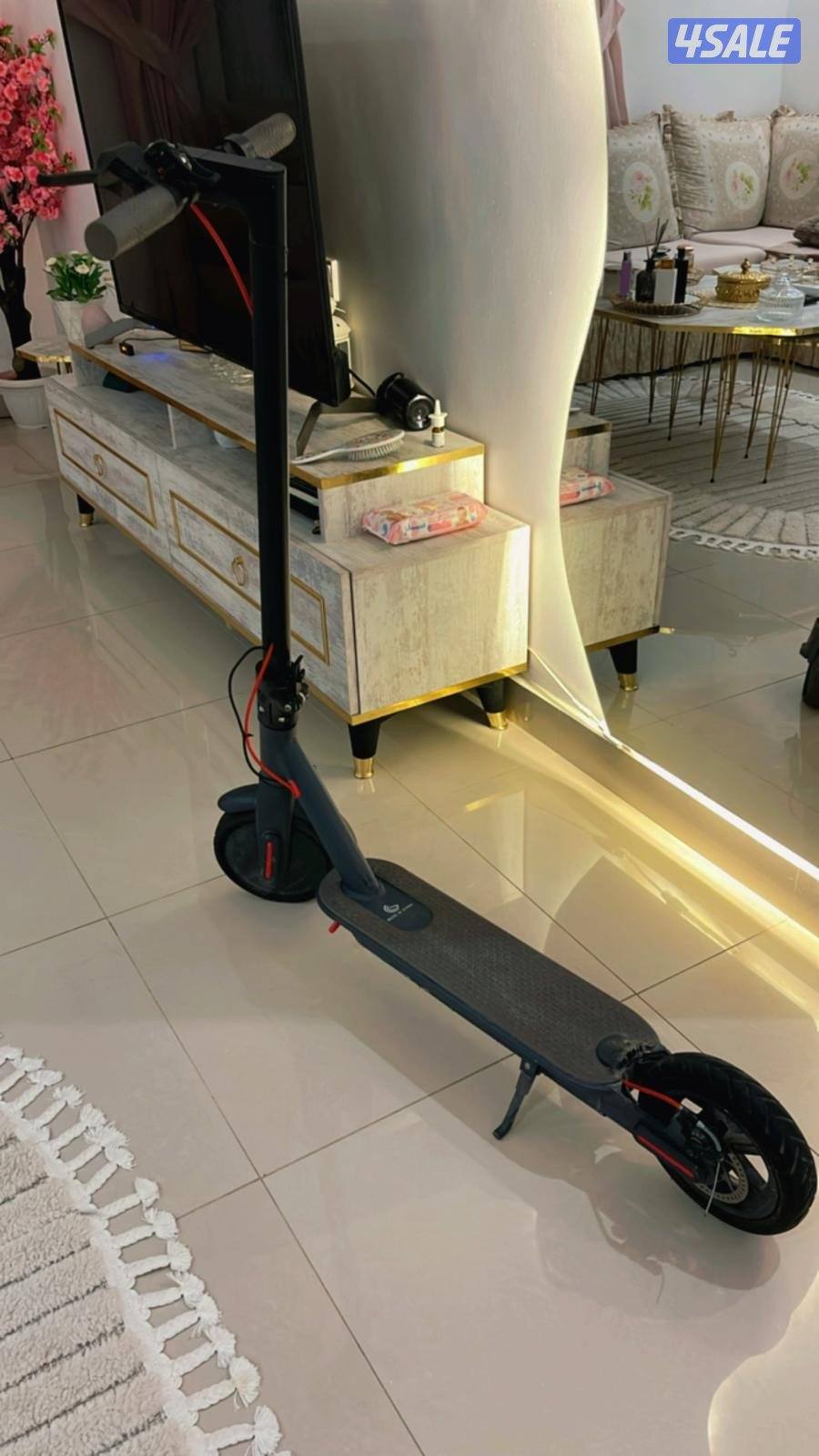 سكوتر للبيع نظيففف وسريع ماشالله والصامل ماقصر معاه3