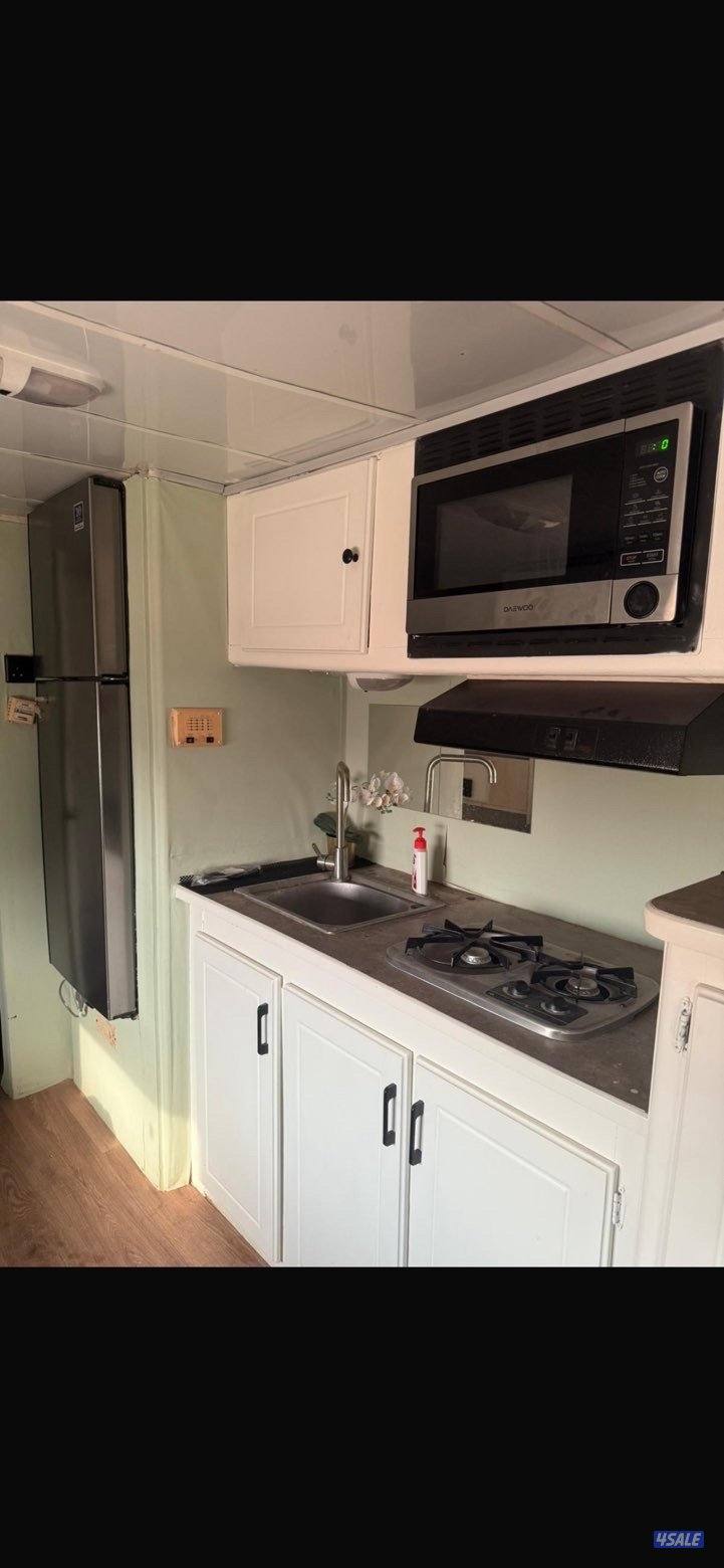 كرفان امريكي 24قدم5