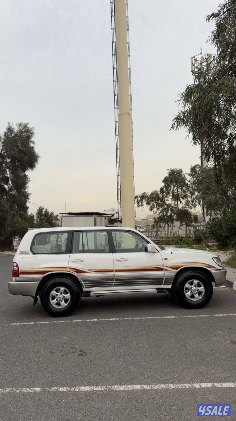 للبيع لاند جي اكس ار2