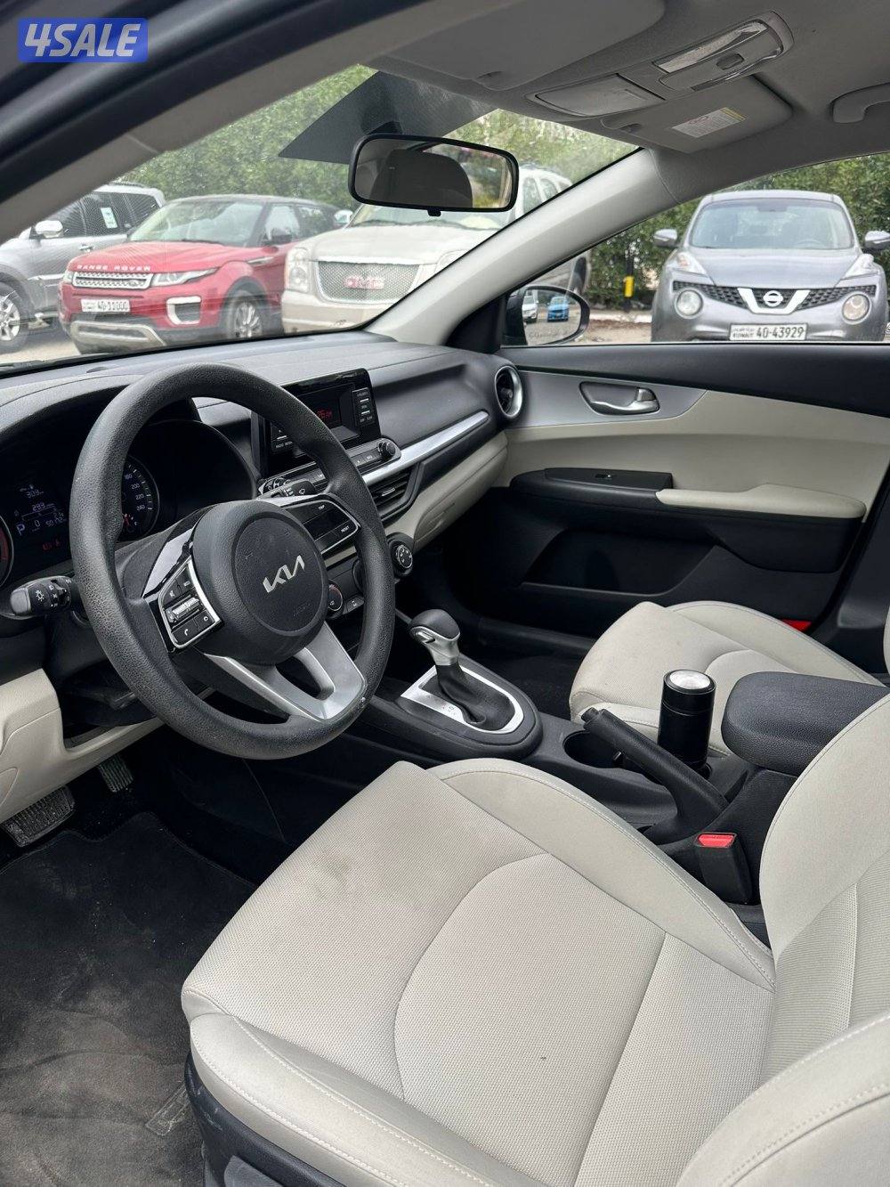 البيع صالون كياً سورنتو طراز 20244