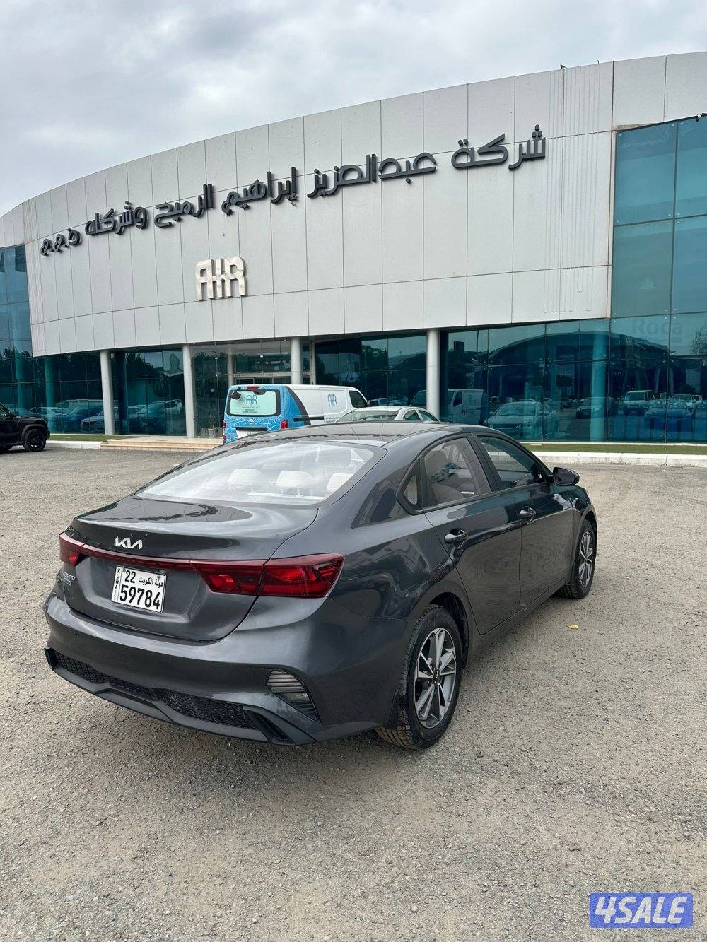 البيع صالون كياً سورنتو طراز 20246