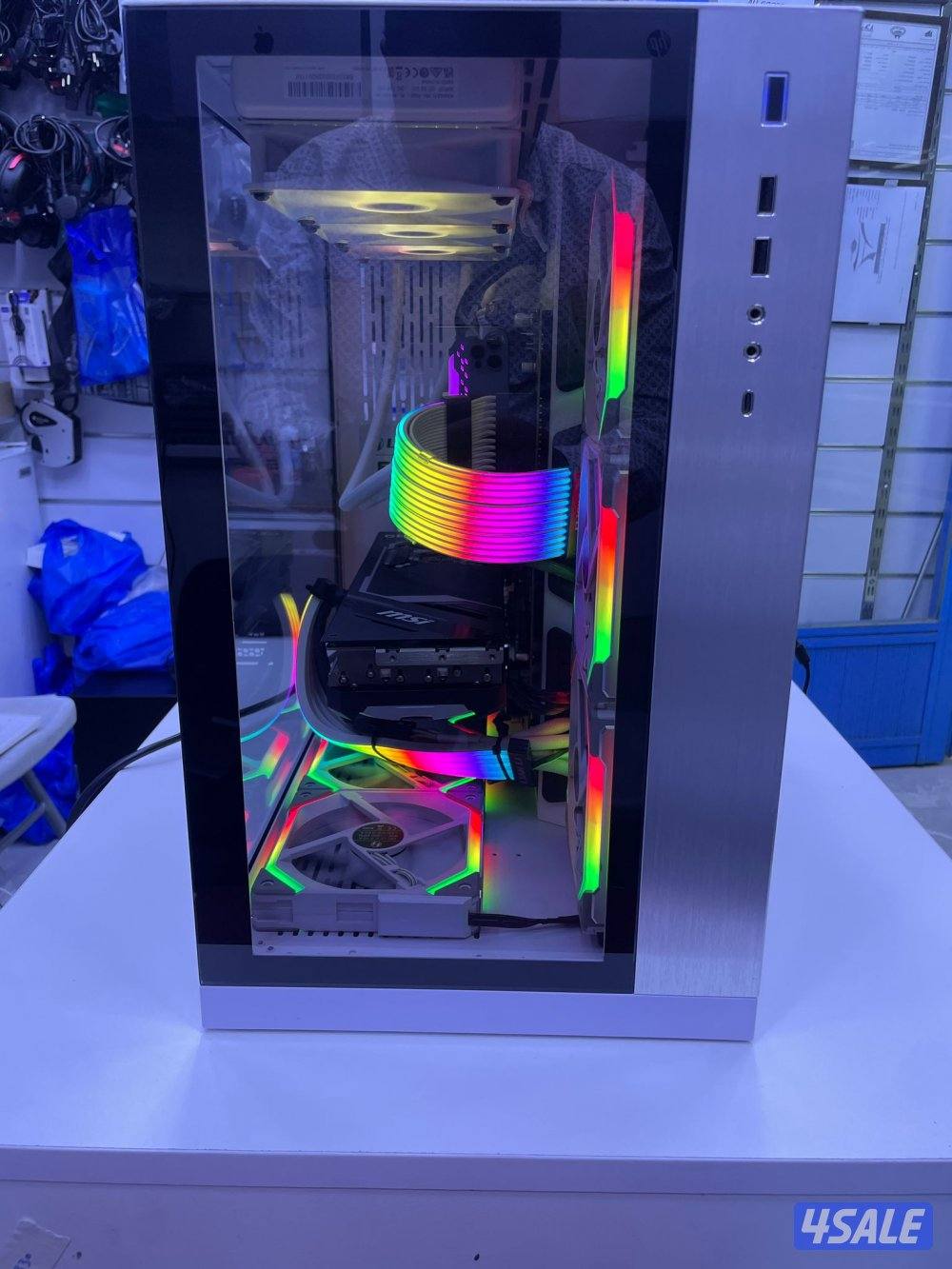 Core i9 12900K
RTX 4070Ti1