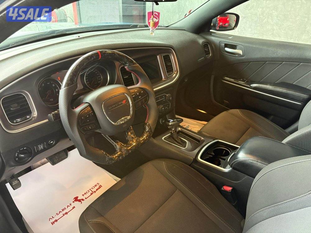 دودج تشارجر V61