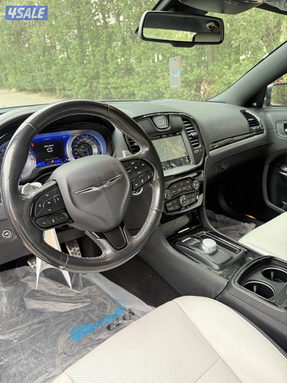 كرايزلر c300 s عداد 85 بحالة الوكاله4