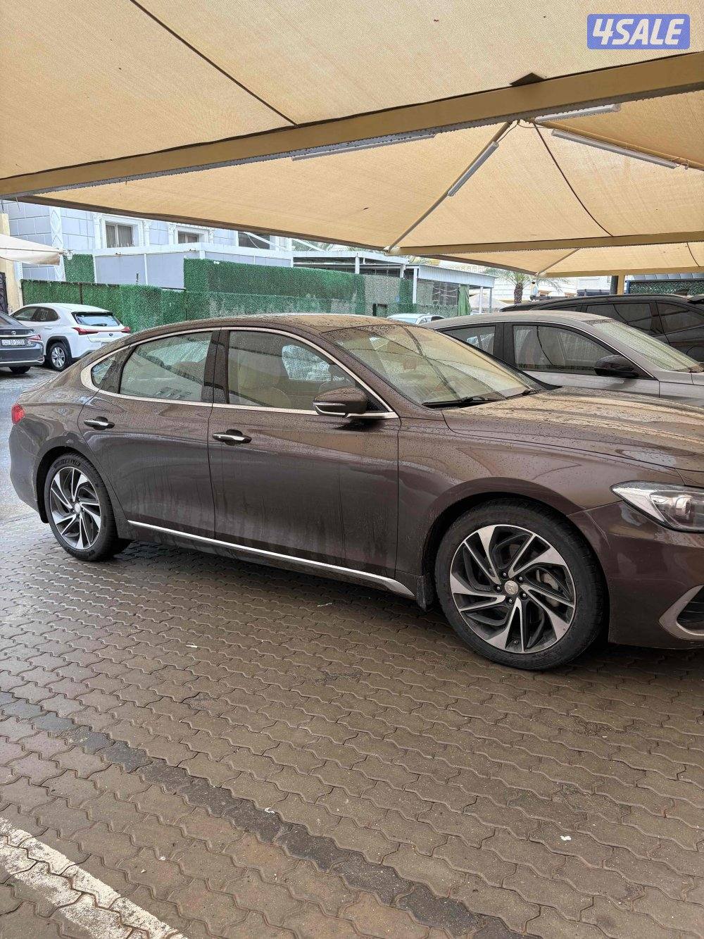 للبيع هونداي ازيرا 20183