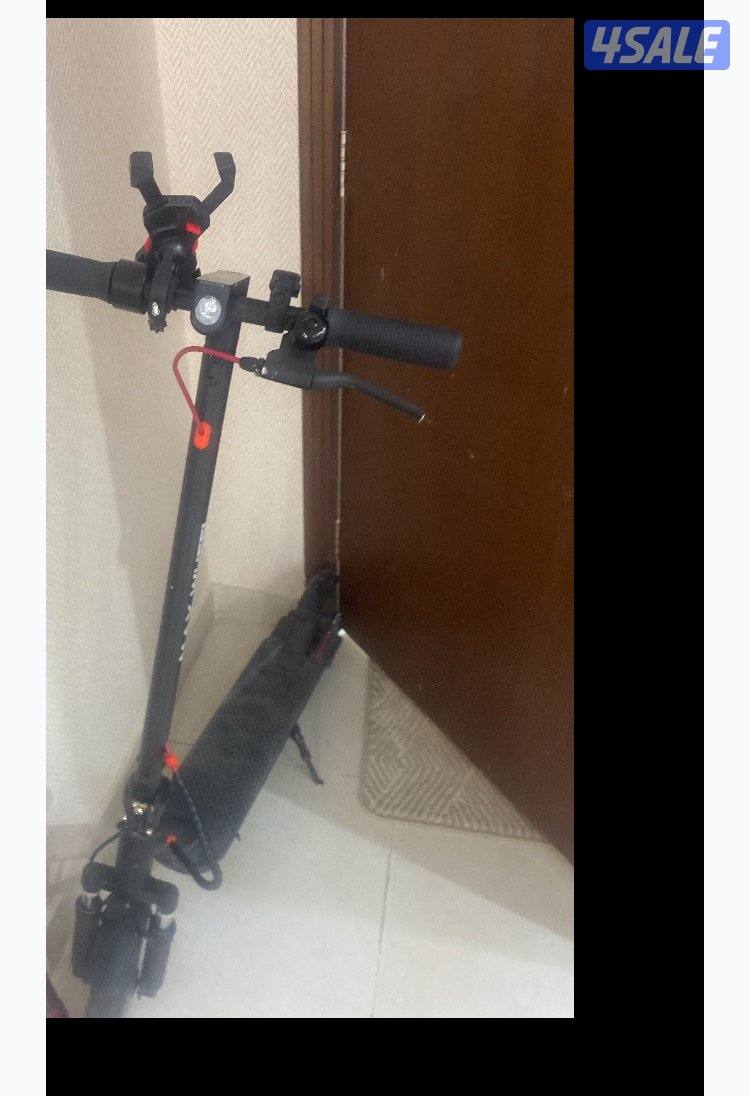 سكوتر كهربائي السرعة ٣٥ سوم السعر0