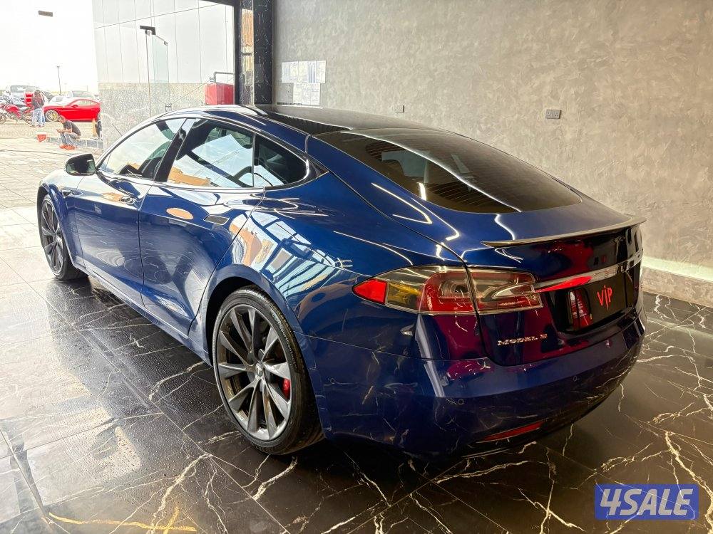 تسلا MODEL S P100D5