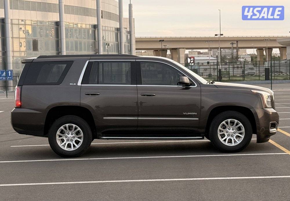 للبيع يوكن ٢٠١٩ صبغ الوكاله عداد ٩٣ الف بس6