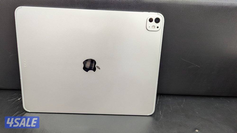 Apple ipad pro M5 Wifi + Cellular 256 GB10