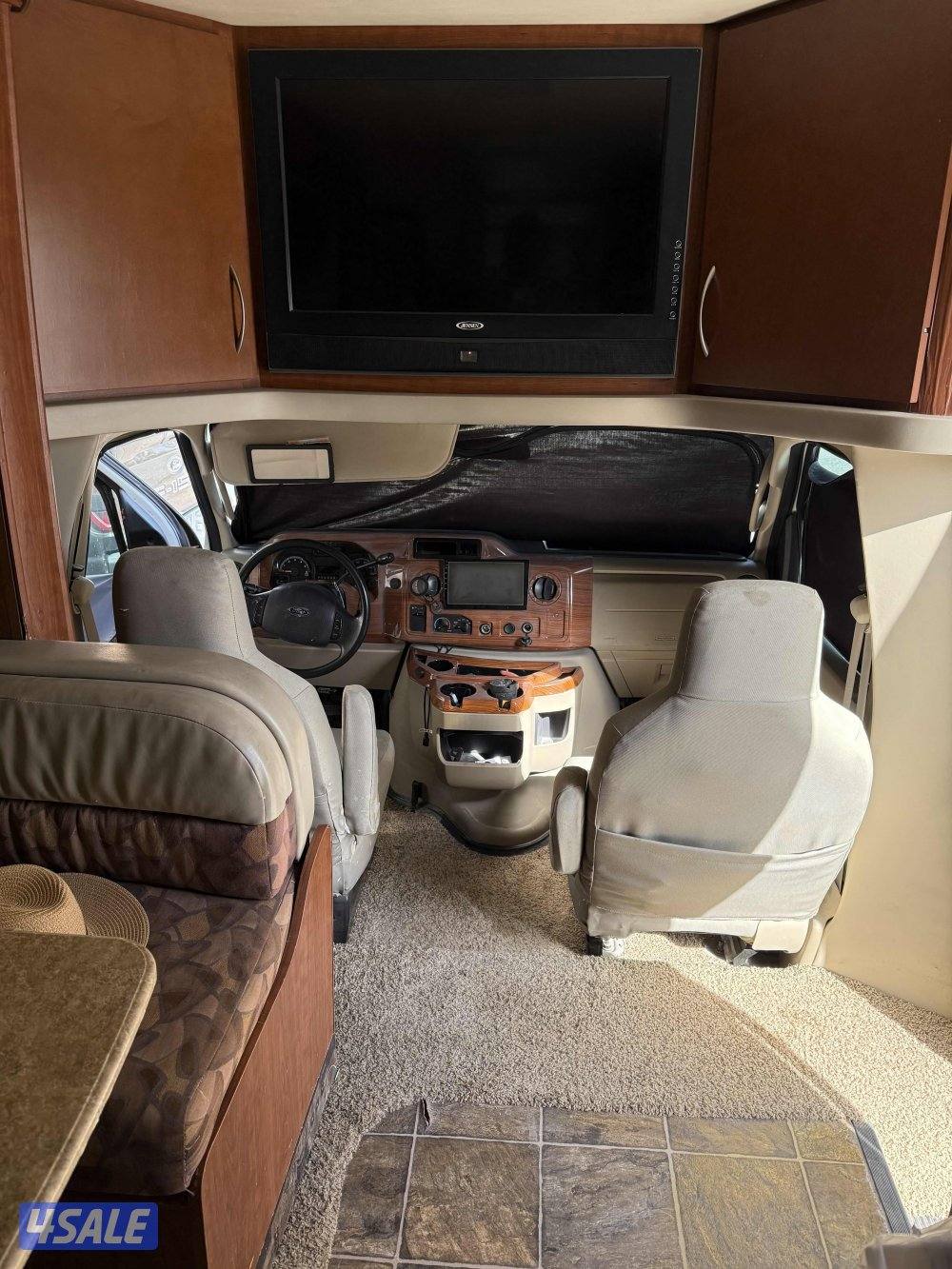 كرفان موديل ٢٠١١2