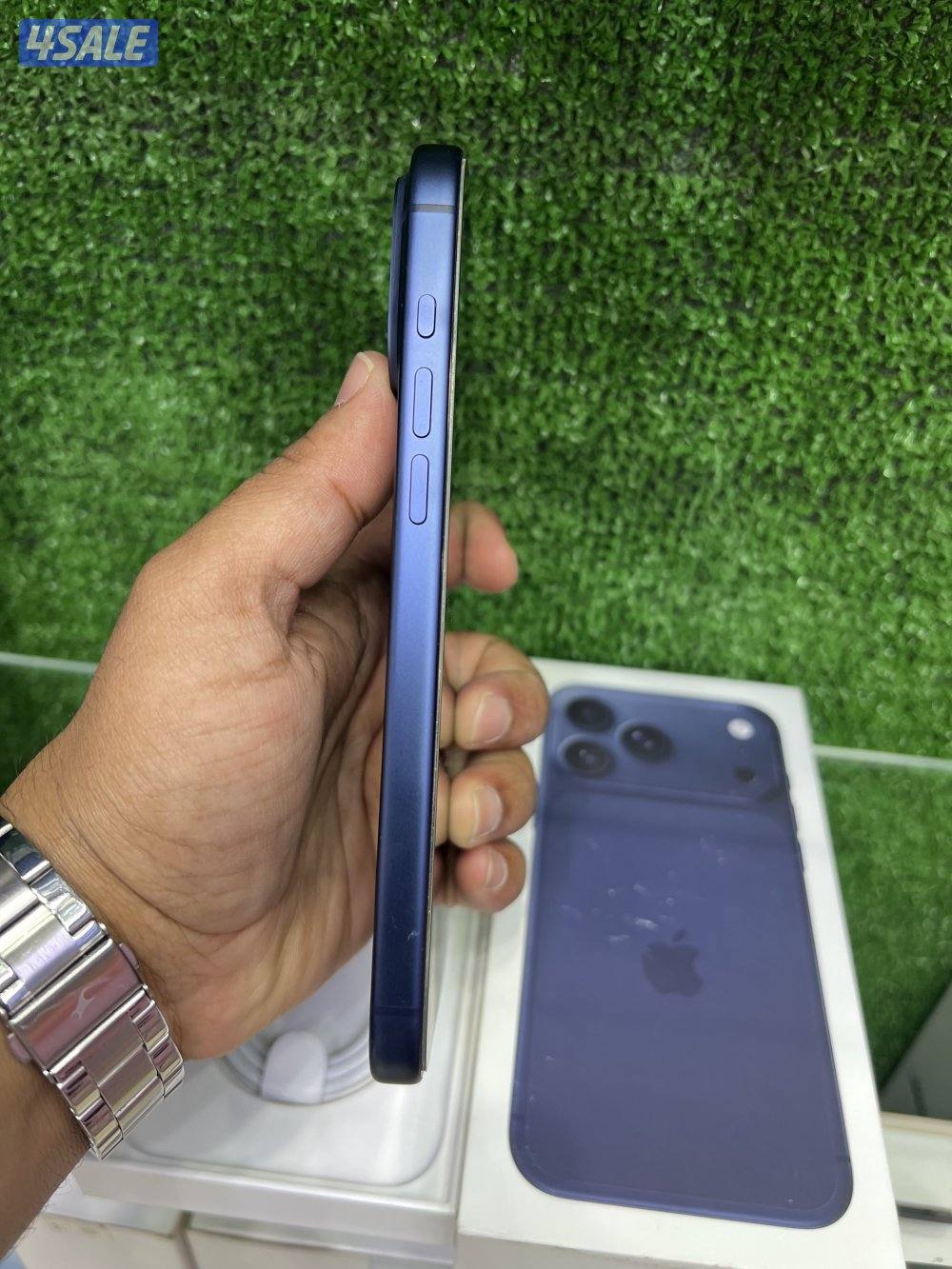 Iphone 17 pro max (eng/arb)2