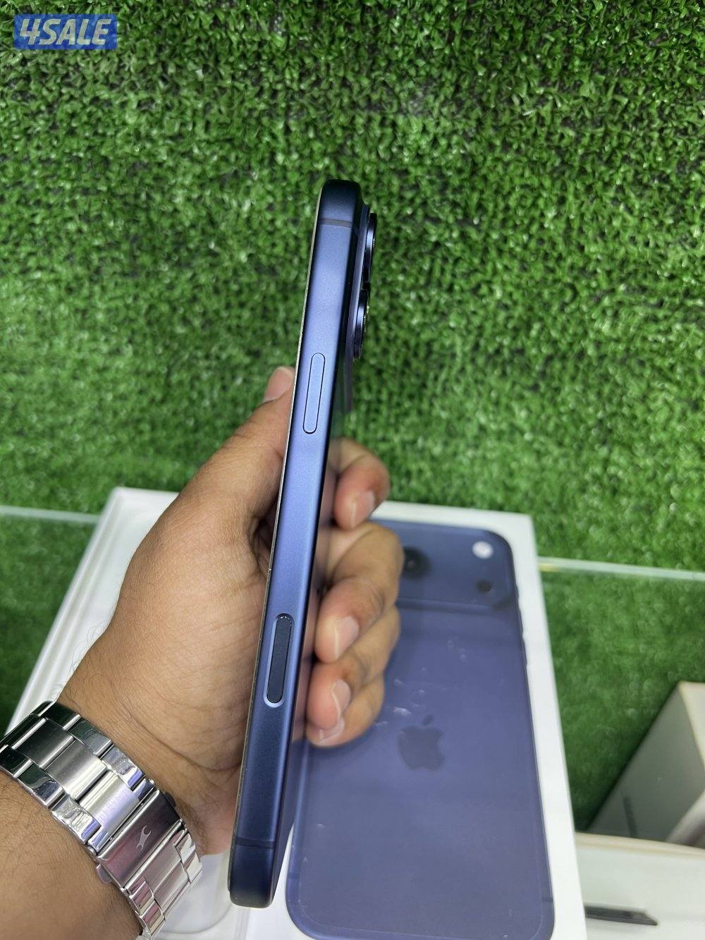 Iphone 17 pro max (eng/arb)7