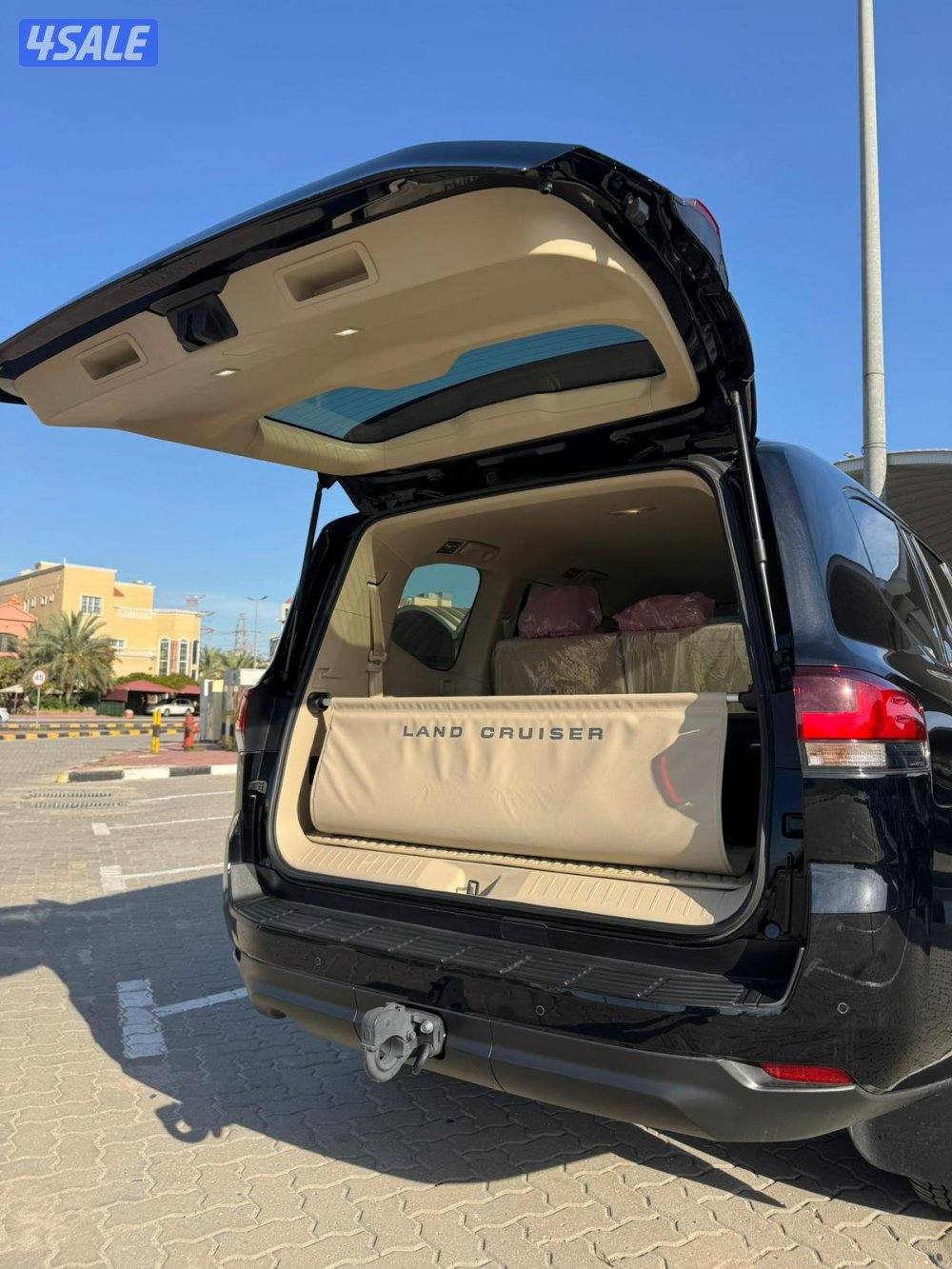 لاند كروز GX ٢٠٢٥ وارد قطر عداد ألف كيلو شرط الفحص صبغ وكاله مخمل بدون2