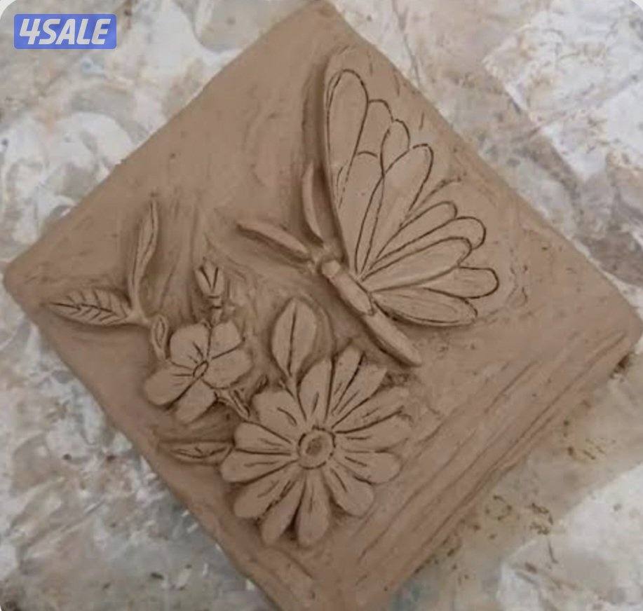 انجاز مشاريع التخرج الفنية لطلاب التطبيقي والتربية8